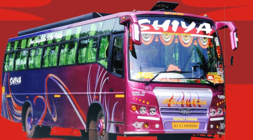 kerala tourist bus seat capacity